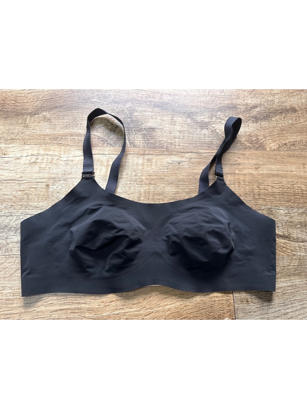 Knix Wireless Seamless Black Bra Size 5 - 36D 38D 40C